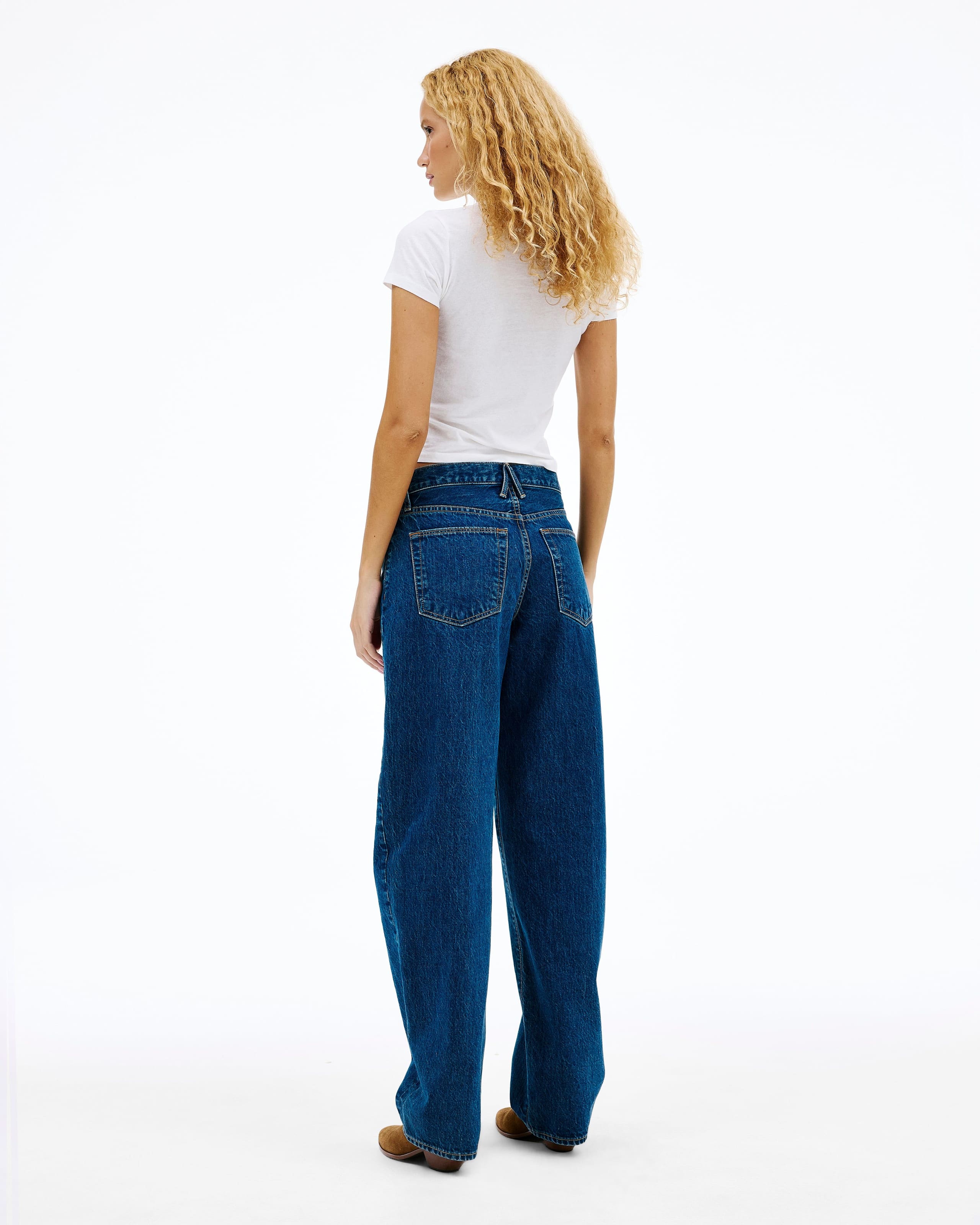 Curve Jean