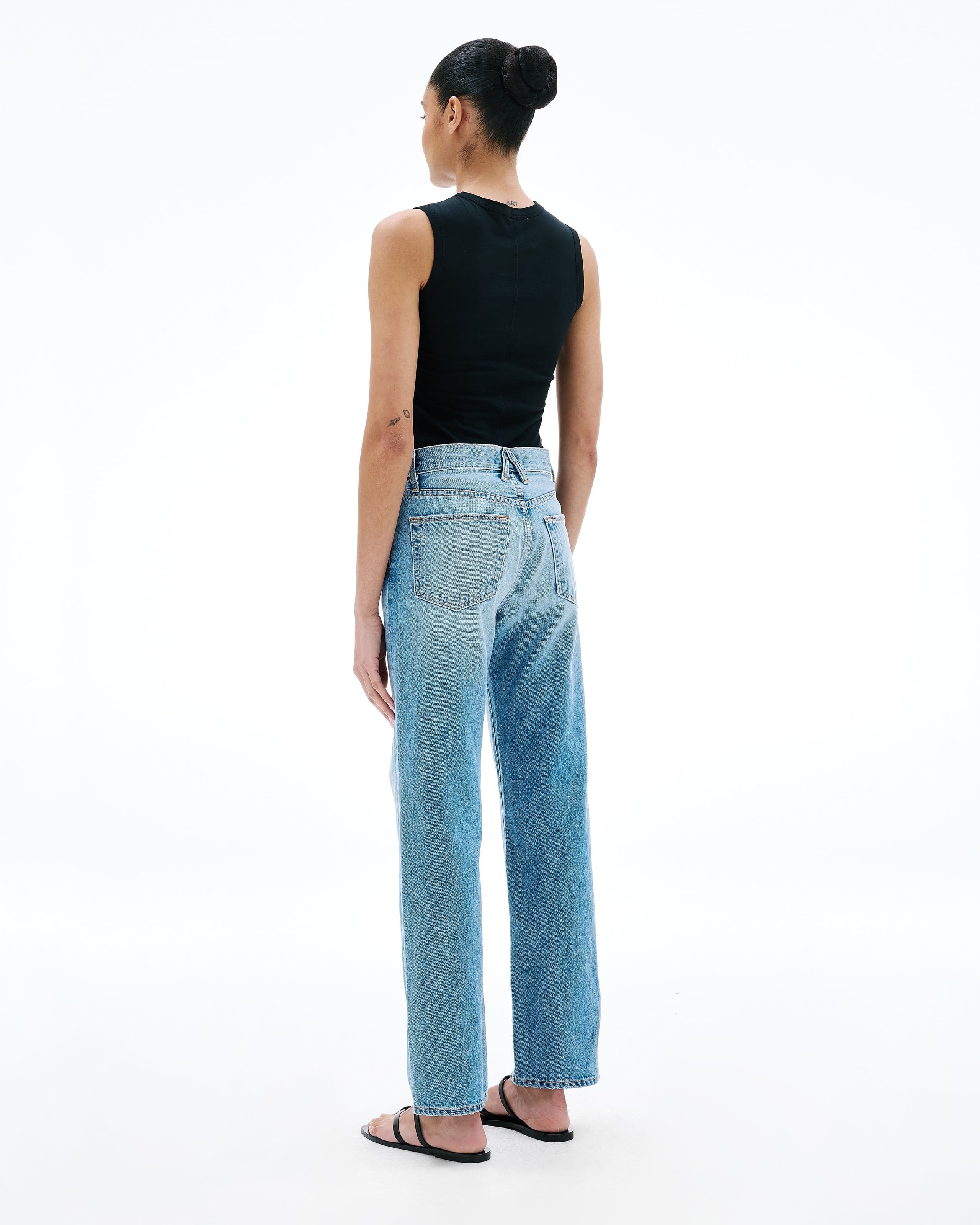 Straight Jean