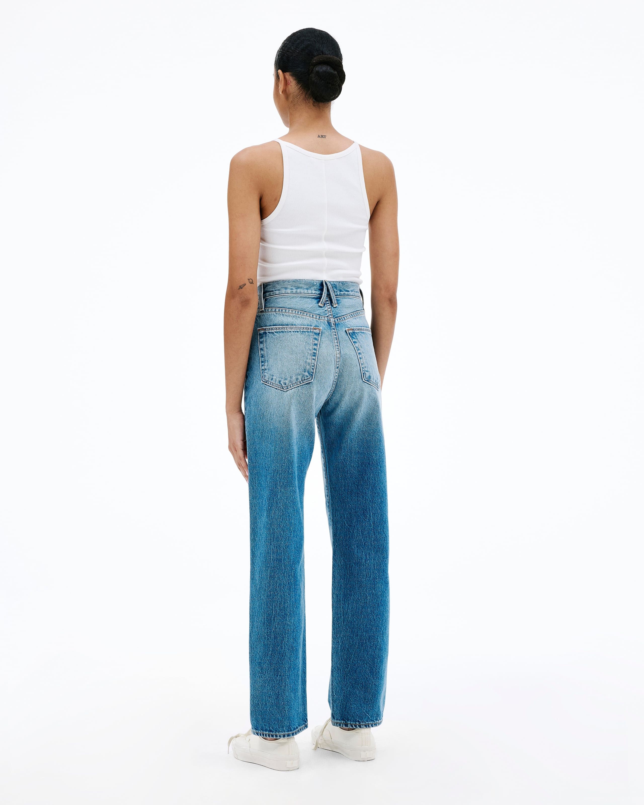 Straight Jean