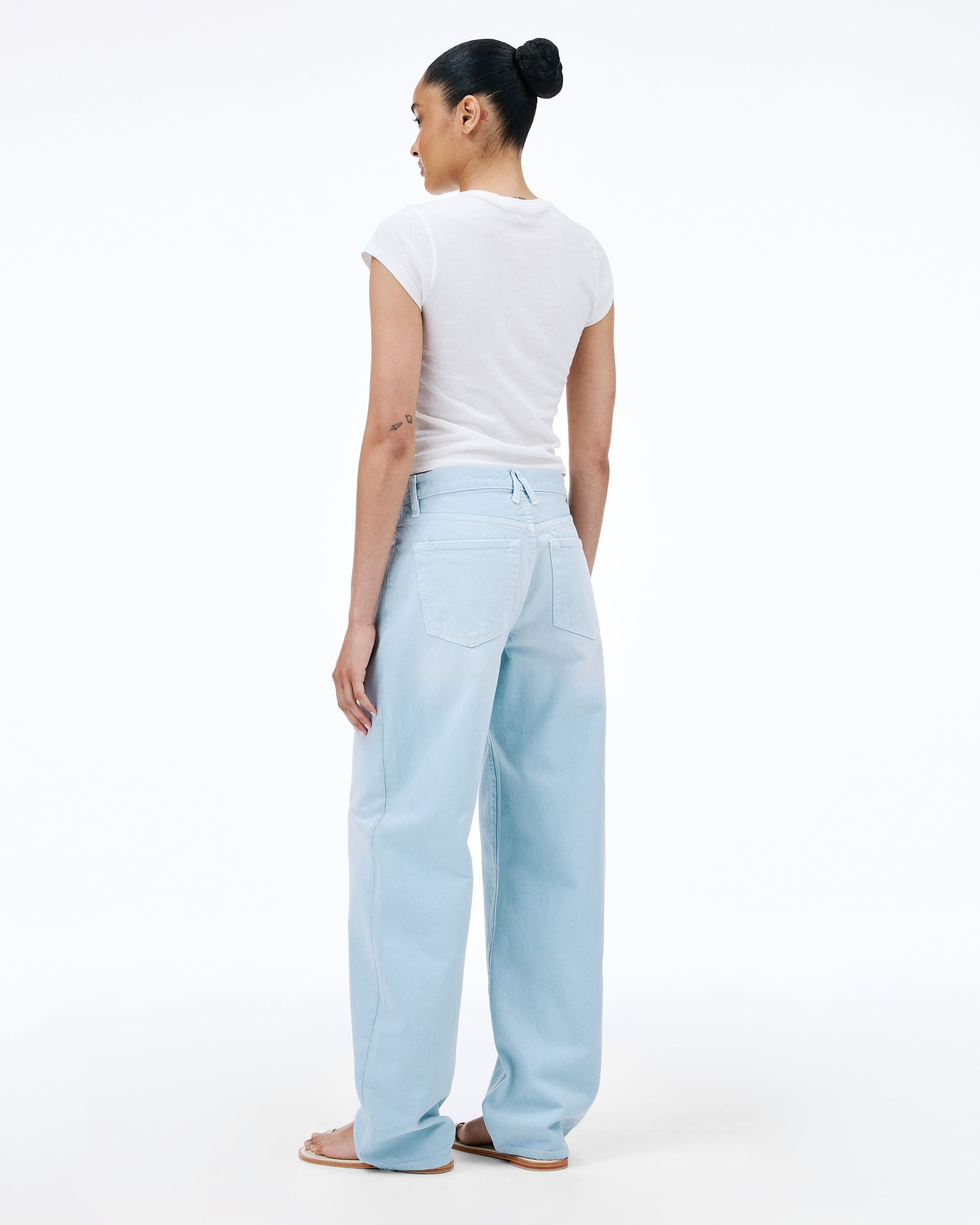 Curve Jean