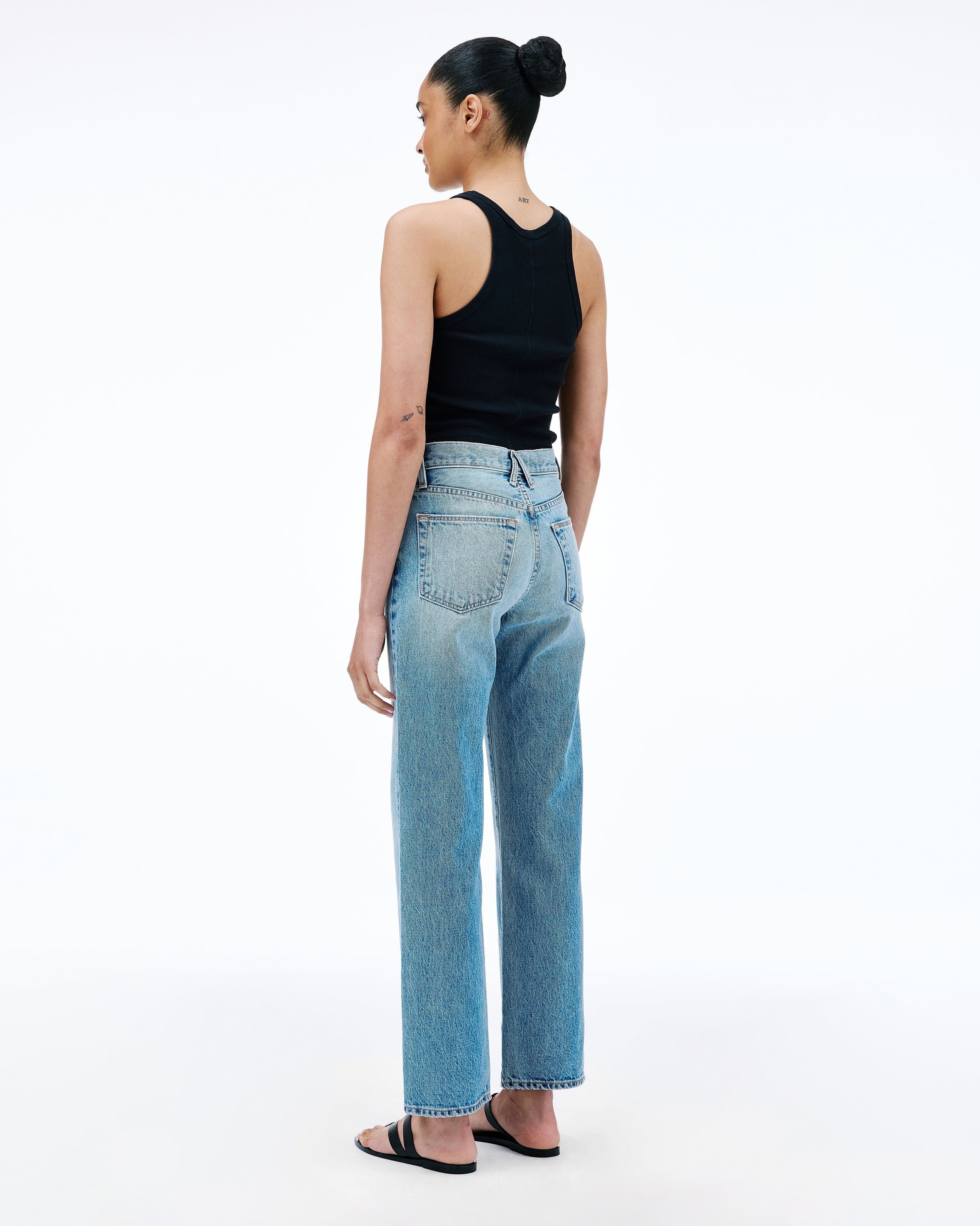 Straight Jean