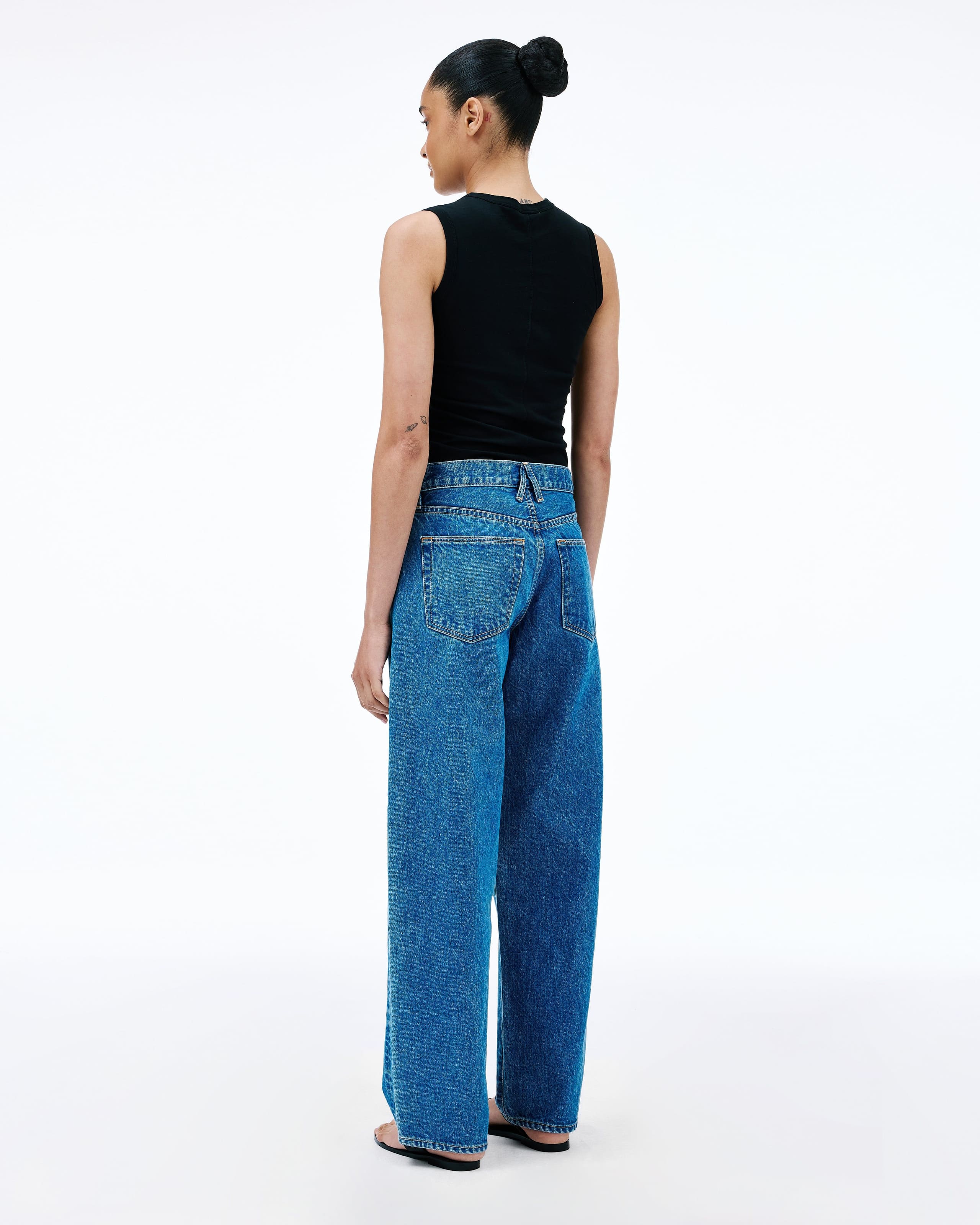 Curve Jean